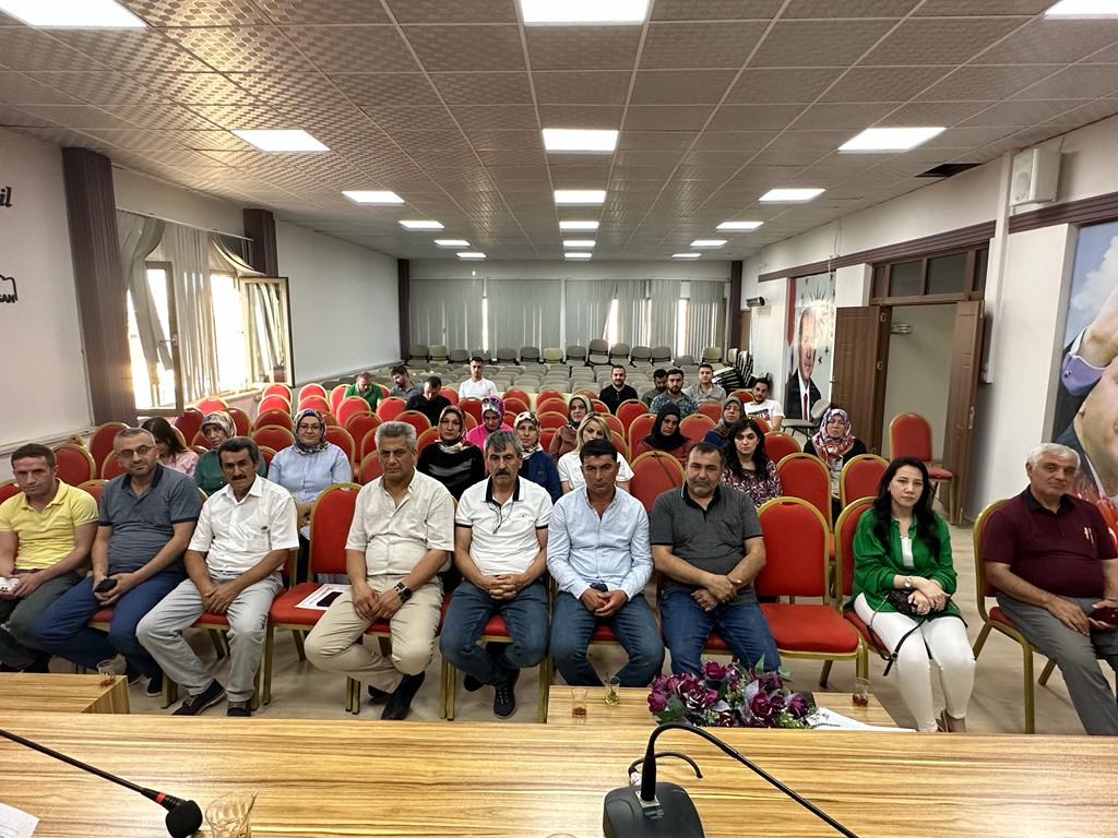 Haftalık Olağan Yönetim Kurulu Toplantımızı İlçe Başkanımız Burhan Karabulut Öncülüğünde 3 Kademe Yönetim Kurulu Üyelerimizin Katılımları İle Gerçekleştirdik.
#AKParti