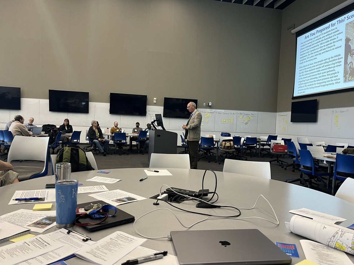 fowle's tweet image. Excellent discussions and learning opportunity with Kevin Bohacs about Field Safety. Ongoing the next three days! @KUGeology