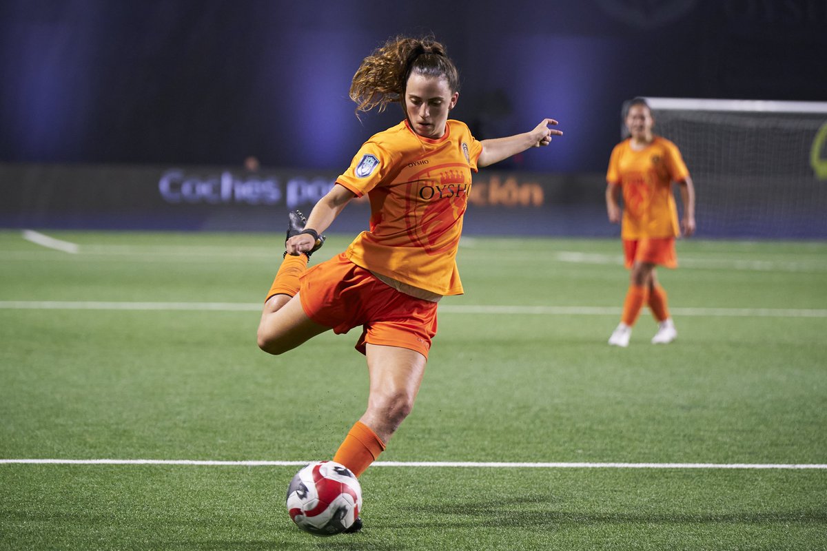 UltMostoles's tweet photo. 🦁 𝗦𝗼𝗺𝗲𝘁𝗶𝗺𝗲𝘀 𝘁𝗵𝗲 𝗼𝗿𝗮𝗻𝗴𝗲 𝗶𝘀 𝘁𝗵𝗲 𝗻𝗲𝘄 𝗯𝗹𝗮𝗰𝗸 🖤 https://t.co/Jk3kgW49pY