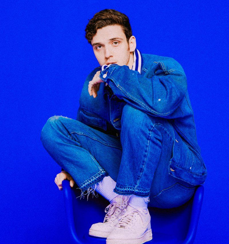 LuvrboiSongs's tweet photo. FYI... I am still returning to @RomanGraham's final leg of his #VividCornucopiaWorldTour in December for Australia and New Zealand. And if your city is not included on my #BlueBoyTour list, don't worry your pretty blue head... 2024 is right around the corner. See you soon! 😌 https://t.co/eg6hVw2n7V