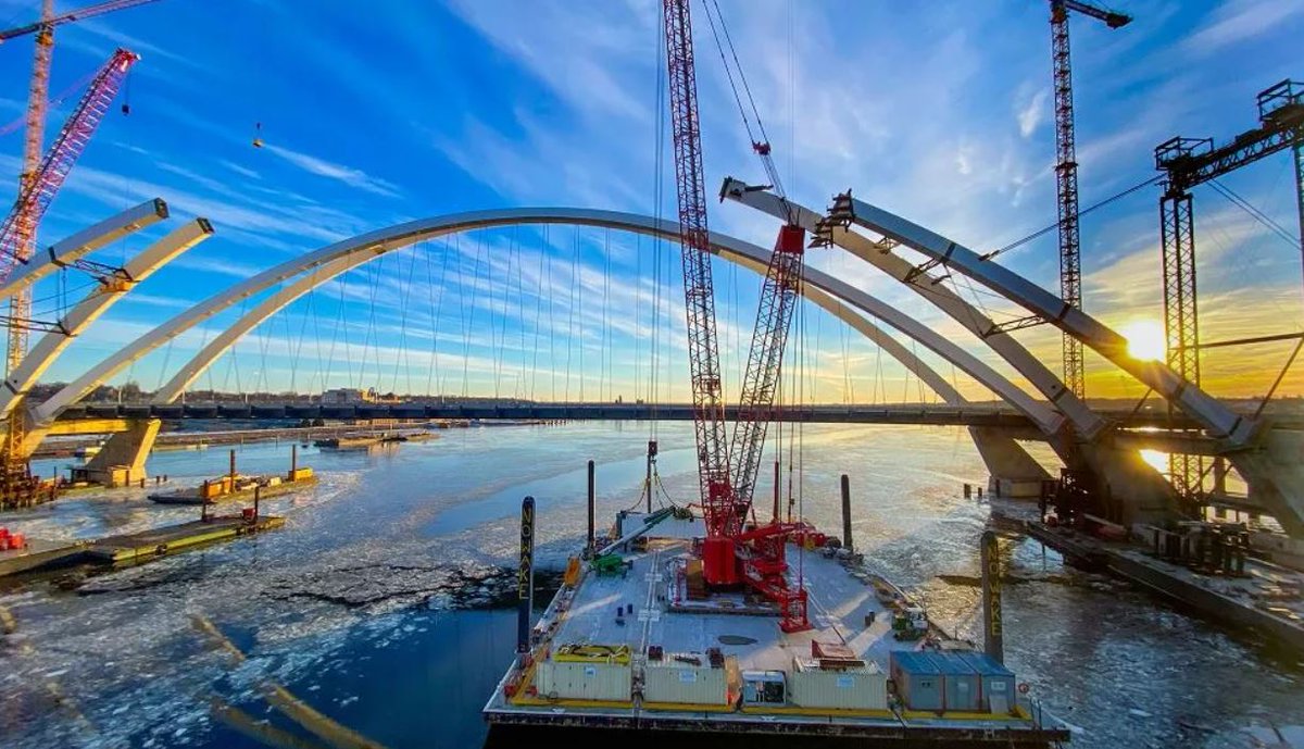 fabricating's tweet image. An uncommon, converging twin true-arch bridge creates fabrication complexities: thefabricator.com/thefabricator/…

#fabricating #metalfabricating