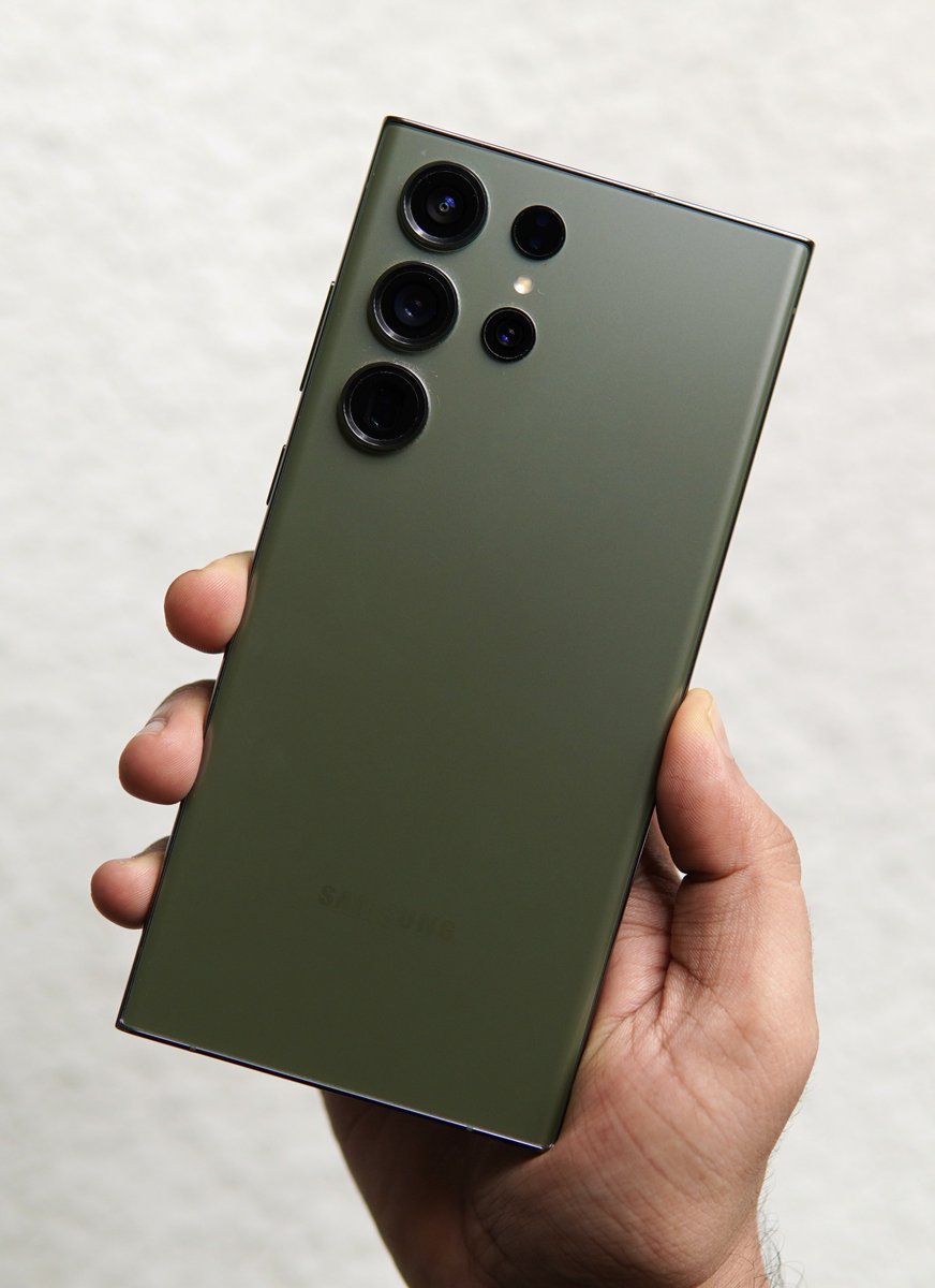 Mr Android FHD tweet media