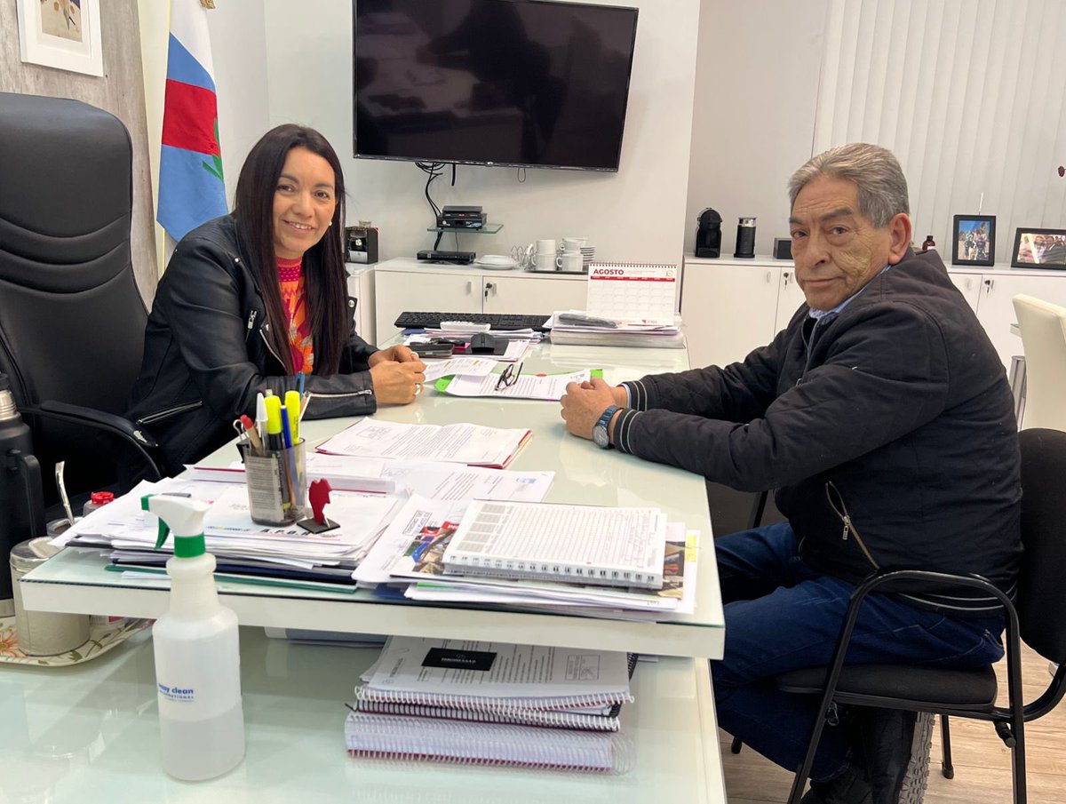 ALCIRA08's tweet photo. En el día hoy presento la renuncia a la presidencia de @rioja_bus el señor Miguel Flores, netamente por razones personales, quiero agradecer profundamente todo el servicio dedicación que le brindó a la empresa siempre tendrá las puertas abiertas. De nuestra @SecretariadeTr4 https://t.co/RZcgnvDwRO