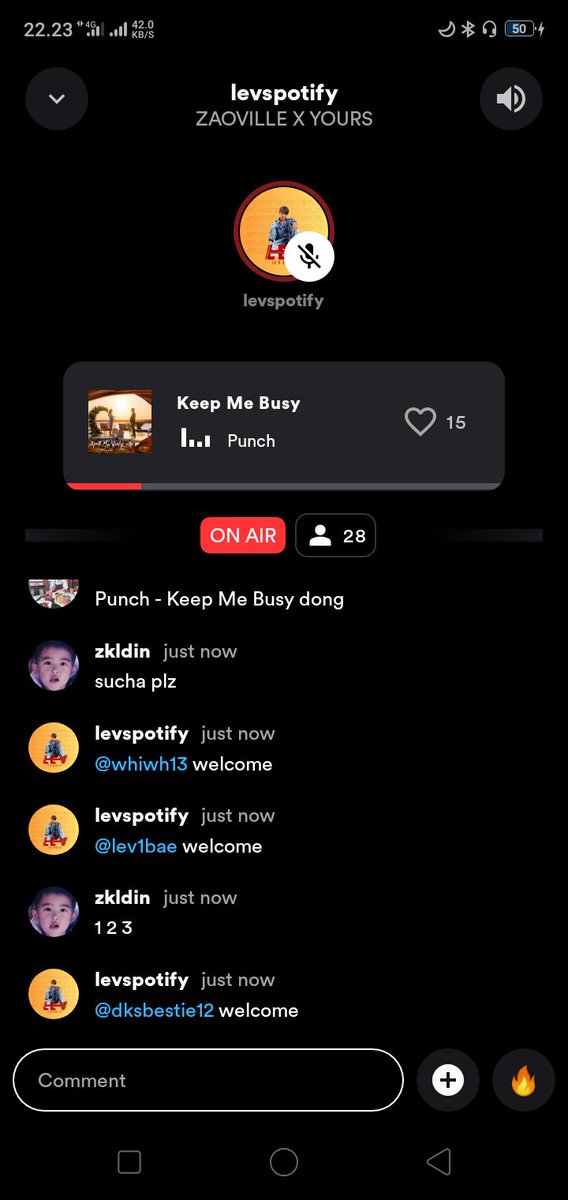 XAgesta's tweet photo. Sambil dengerin lagu ๐ค. @zaoville
#levspotify https://t.co/jOYsxLP422