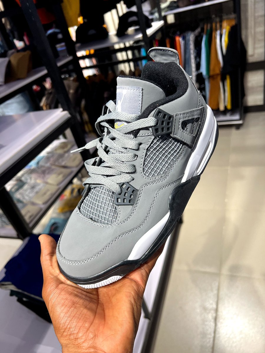 Divino_buisness's tweet photo. Available for pickup and delivery
Prize: 25k
Send a DM or Click on instagram link in bio to place your order or
Call/whatsapp : 08100965148
#kano
We deliver Nationwide /doorstep or terminal pickup.
#munaa #mis_ayshatou #hayateey1 #garbazahrau1 #aisha_yaguda #hafsat_paki https://t.co/HtsJvQoNZW