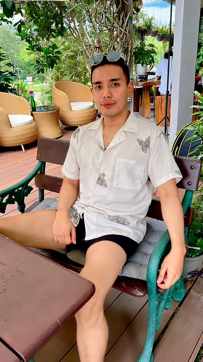 NewWord39315's tweet photo. กินกาแฟ ฟังเพลง นอน วันๆทำแค่นี้
#พิษณุโลกนัดเย็ด https://t.co/LlwVuOIrhA