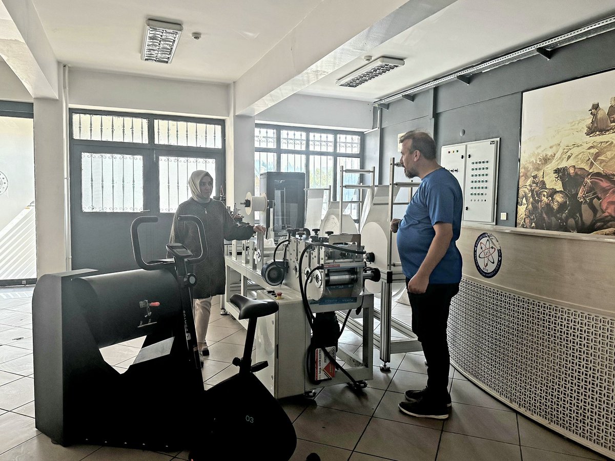memsancaktepe's tweet photo. Millî Eğitim Müdürümüz Sayın Hale BAĞCE ÖZBAŞ, Eyüp Sultan Mesleki ve Teknik Anadolu Lisemizi ziyaret ederek 2023 - 2024 Eğitim Öğretim Yılı için yapılan hazırlık çalışmalarını inceledi.

@tcmeb @istanbulilmem @halebagceozbas @Eyupsultanmtal https://t.co/rIDEkspKWz