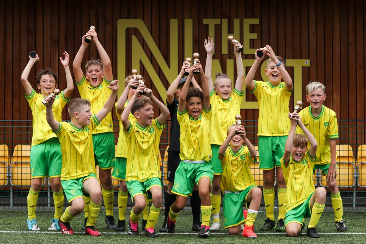 NorwichCityCSF's tweet photo. @WFCTrust @BHAFCFoundation @ColU_CF Congratulations to @BHAFCFoundation and our own @NorwichCityCSF for winning the U12 and U11 tournaments respectively! 🏆

What a day of football and a huge well done to all teams that took part today. 👏 https://t.co/536BnvnvRm