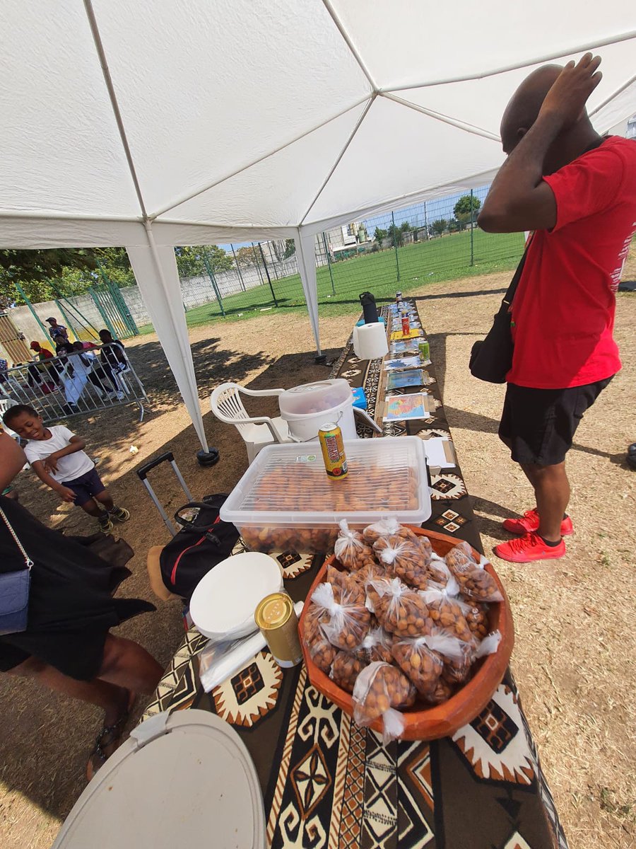 Africa50asso's tweet photo. #membredafrica50
🇨🇬 #congolyon
Fête Nationale du Congo à Villeurbanne avec Acgl Congo
@PR_Congo https://t.co/BkpMEKGAM4