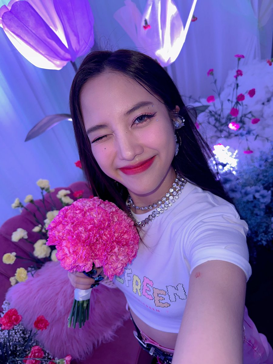 srchafreen's tweet image. ☺️🌷💖🐰can you be my?✨🦋🫶🏻💐
 #SarochaSoloStageD2
