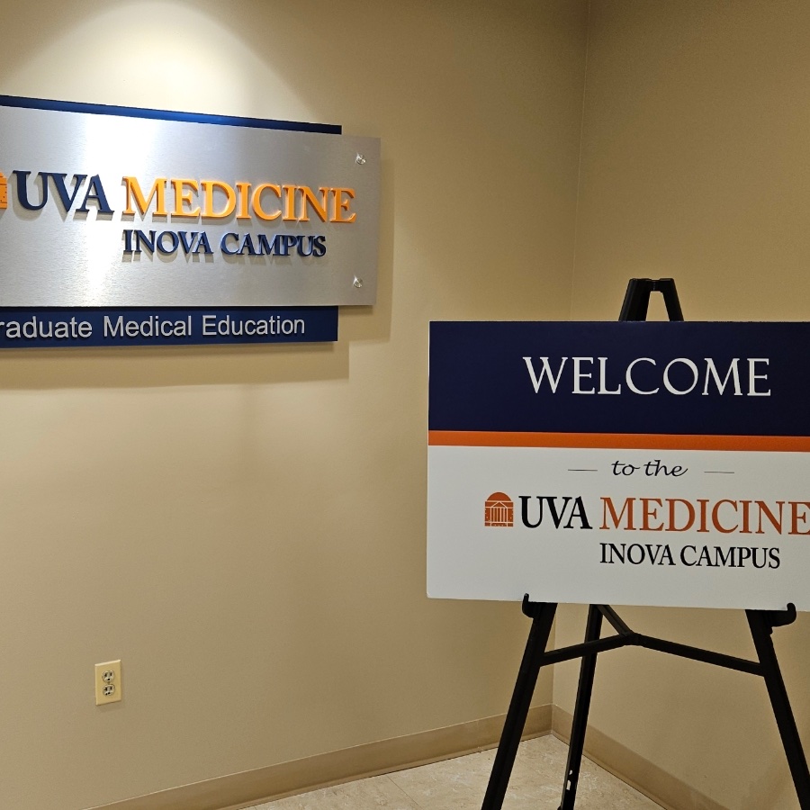Today I had the pleasure of visiting the UVA School of Medicine's Inova Campus in Northern Virginia. Two of our 4th-year students gave me a warm welcome!