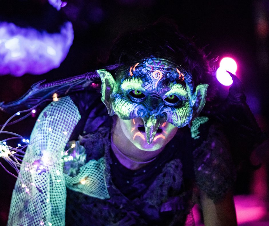 howloscream's tweet photo. RETURNING SCARE ZONE: The dark fairies and orcs are dying for you to experience the depths of their magically sinister forest. Think you have what it takes to go Beyond The Veil? Save up to 65% on tickets now with our Monster Sale before it's too late. https://t.co/sFkR6aXigi https://t.co/JmUBkHCBZE