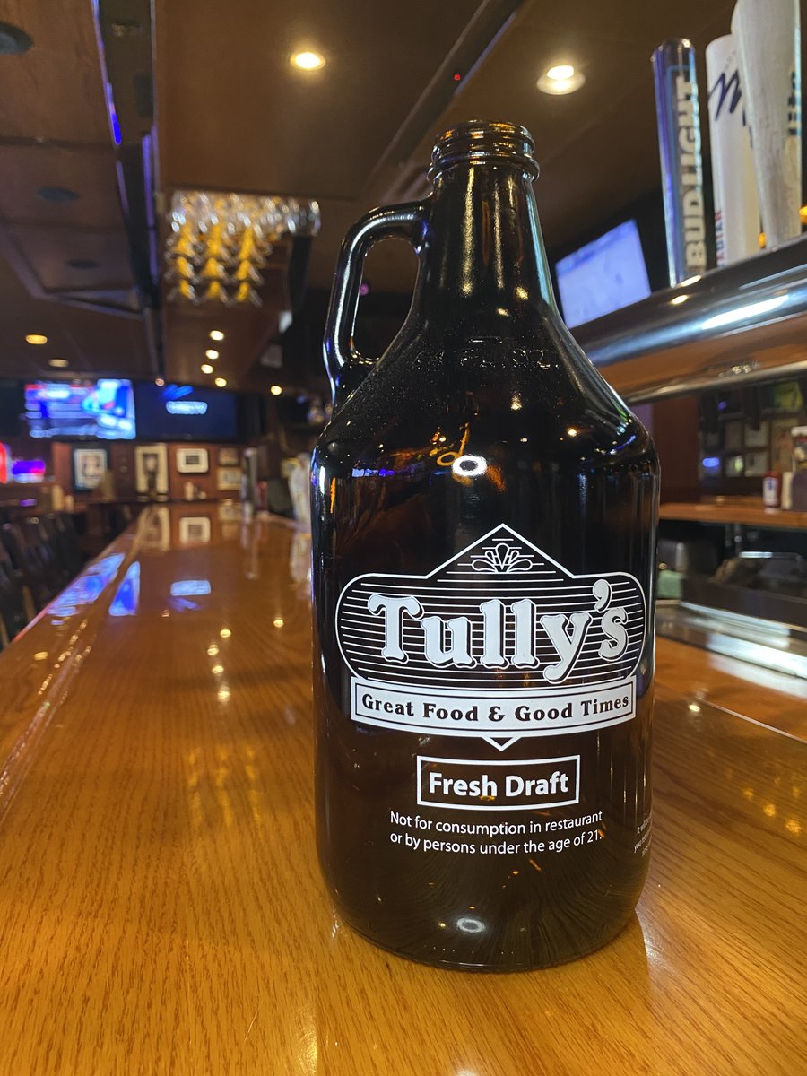 TullysGoodTimes's tweet photo. 🚨 $2 off any craft Growler today! 🚨
.
.
.
.
#sportsbar #eatlocal #drinklocal #growler #beer #beerme #beerlover #beertime #craftbeer #localbeer #drinklocalbeer #draft #draftbeer #freshdraft #cheers #growlerfill https://t.co/3CwjmU0H4r