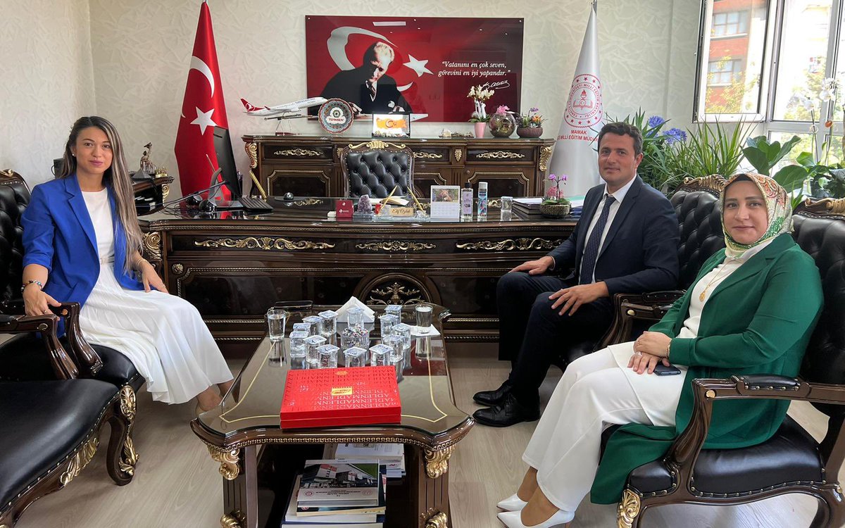 Gölbaşı İlçe Millî Eğitim Müdürü Sn.Serap Yılmaz ve Bala İlçe Millî Eğitim Müdürü Sn.Hakan Uçar, İlçe Millî Eğitim Müdürümüz Sn.Elif Özbek’i ziyaret ettiler.
Kendilerine nazik ziyaretleri için teşekkür ederiz.💐
<a href="/tcmeb/">Millî Eğitim Bakanlığı</a> <a href="/Yusuf__Tekin/">Yusuf Tekin</a> 
<a href="/kocakysr/">Yaşar Koçak</a> <a href="/hakanucarni/">Hakan UÇAR</a> <a href="/elifozbek36/">Elif Özbek🇹🇷</a>