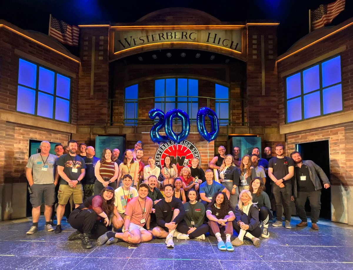 HeathersMusical's tweet photo. We know our first show at @CurveLeicester tonight is going to be BIG FUN…

Because it’s our 200th performance of #HeathersOnTour 🎉🎉🎉 https://t.co/N8KDGtBNDm