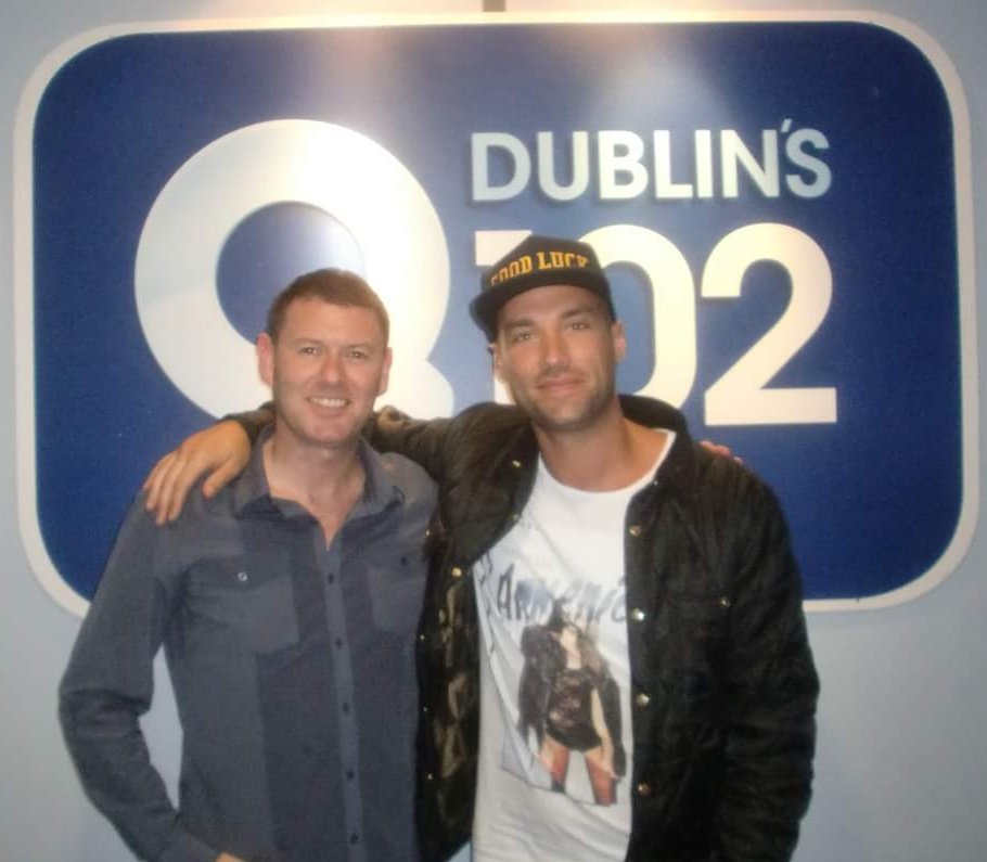 robbiekane74's tweet photo. Ten years ago today when I worked there and Cal @CalumBest came into @Q102FeelGood and done a stellar interview with #AidanCooney @RadioAido thanks to good pal #EmmaEnglish π https://t.co/RYtBj9gbCz