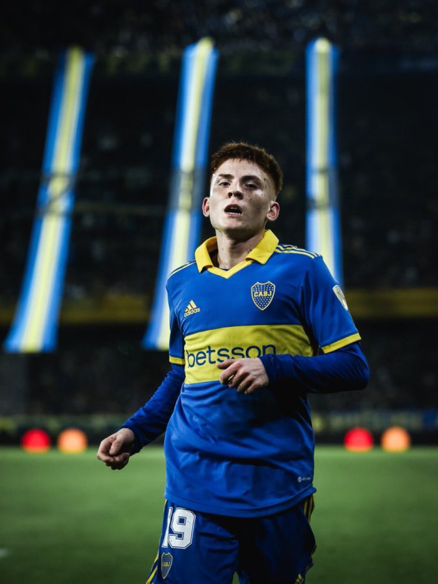 ¿Valentín Barco se quiere ir de Boca? La respuesta es NO. 
El juvenil Xeneize ya avisó que se quiere quedar a jugar la Copa Libertadores. 
Varios equipos lo quieren, entre ellos el Brighton.