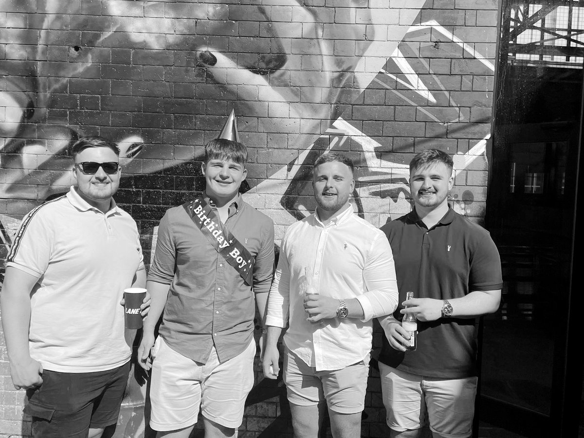 WasOneLegWonder's tweet image. "Believe in yourself and all that you are. Know that there is something inside you that is greater than any obstacle." 
…Craig.W.Styles…
#AbilityNotDisability 
#DisabledButNotDefeated
#InspirationalJourney
#RiseAboveChallenges
#StrengthInAdversity 
#MyBoys