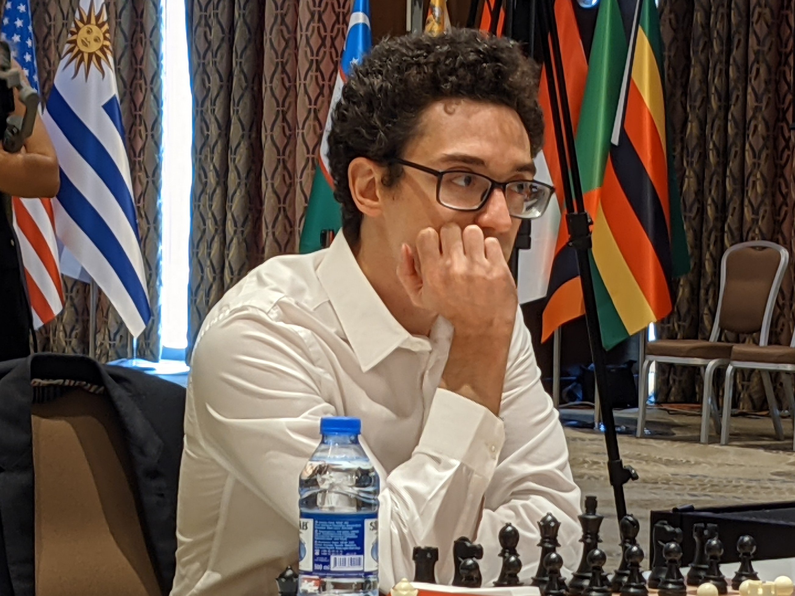 Fabiano Caruana 🇺🇸 makes a Houdini like escape against his compatriot GM  Leinier Domínguez🇺🇸 in a completely lost rook and knight…