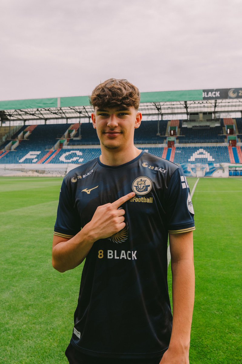 Academy of eSports tweet media