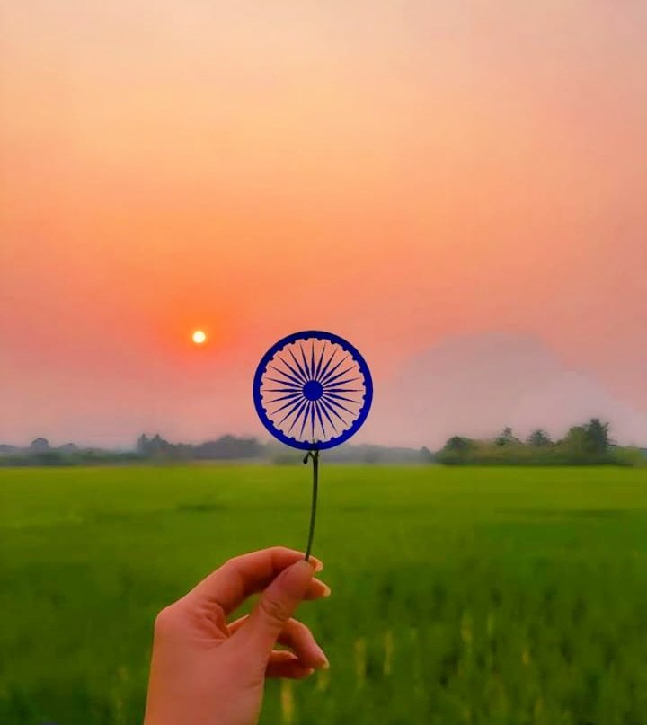 bluesky_O6's tweet photo. Happy Independence Day.... https://t.co/tzFIbz6uyT