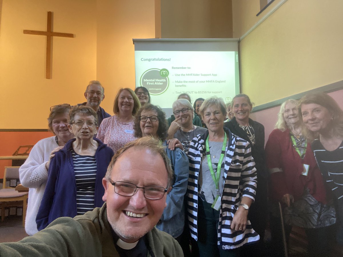 hamiltonclive's tweet photo. Thanks Hayley & Helen @diobrizzle for training people & volunteers from #StBarnabas Church + @sebfoodbank #BS4FoodBank in #MentalHealthFirstAid over last 2 days; discussed, shared much around #ALGEE #mentalhealth
@MHFAEngland #MentalHealthFriendlyChurch #knowlewest #filwoodpark https://t.co/uisAXwxqWP