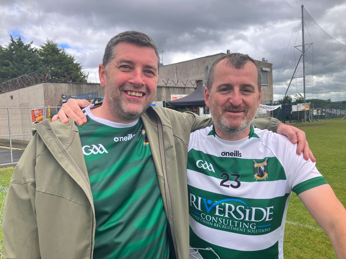 A great day at the social hurling blitz on Saturday. The féile blitz last year was our very first outing as a social hurling team and it was great to mark our 1st year anniversary at the same event. A big shout out to Paul Bailie who popped into support the lads.