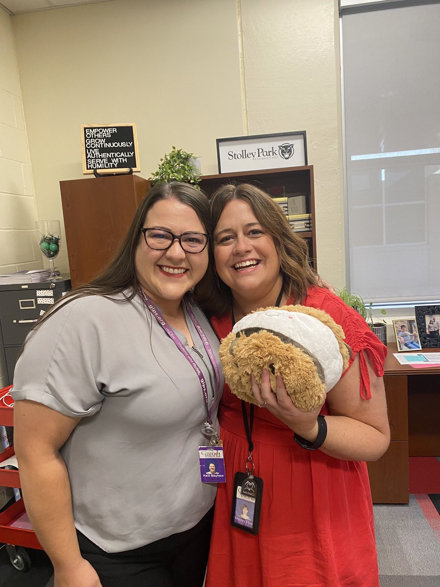kellimayhew's tweet photo. Ran a few errands this morning - made my week!

Thank you @SmoreNewsletter, the swag for our principals is a hit! They’ve been working so hard at their newsletters, and they’re doing an amazing job.

“OMG, this is like a badge of honor! I love it!” https://t.co/xiSF2PplWF