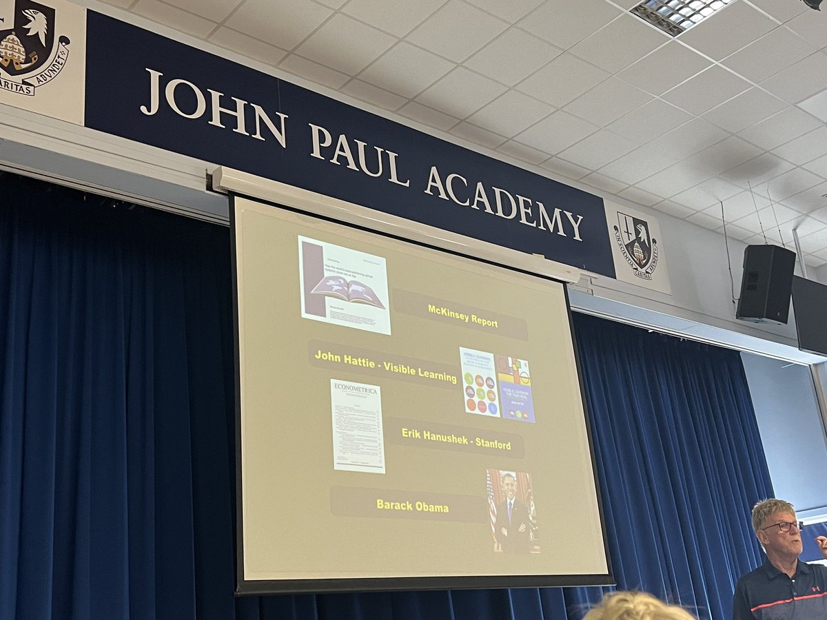 StCharlesGla's tweet photo. A fantastic morning with our @johnpaulacademy #LearningCommunity colleagues being inspired by @sirjohnfjones. We’re in the privileged position of being able to help make the lives of our pupils better. Can’t wait to welcome them back tomorrow and get started! #MagicWeavers https://t.co/kDsmoVdQKJ