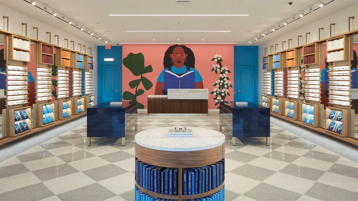 WEST PHILLY: I have an incredible opportunity to create a mural in Philly this fall with one of my favorite artists, <a href="/_MCBailey_/">Murn</a>!

We have funding and support through <a href="/muralarts/">Mural Arts</a>. Marian has an incredible idea. We just need a wall.

Hit me up if you own a wall and wanna hear more!