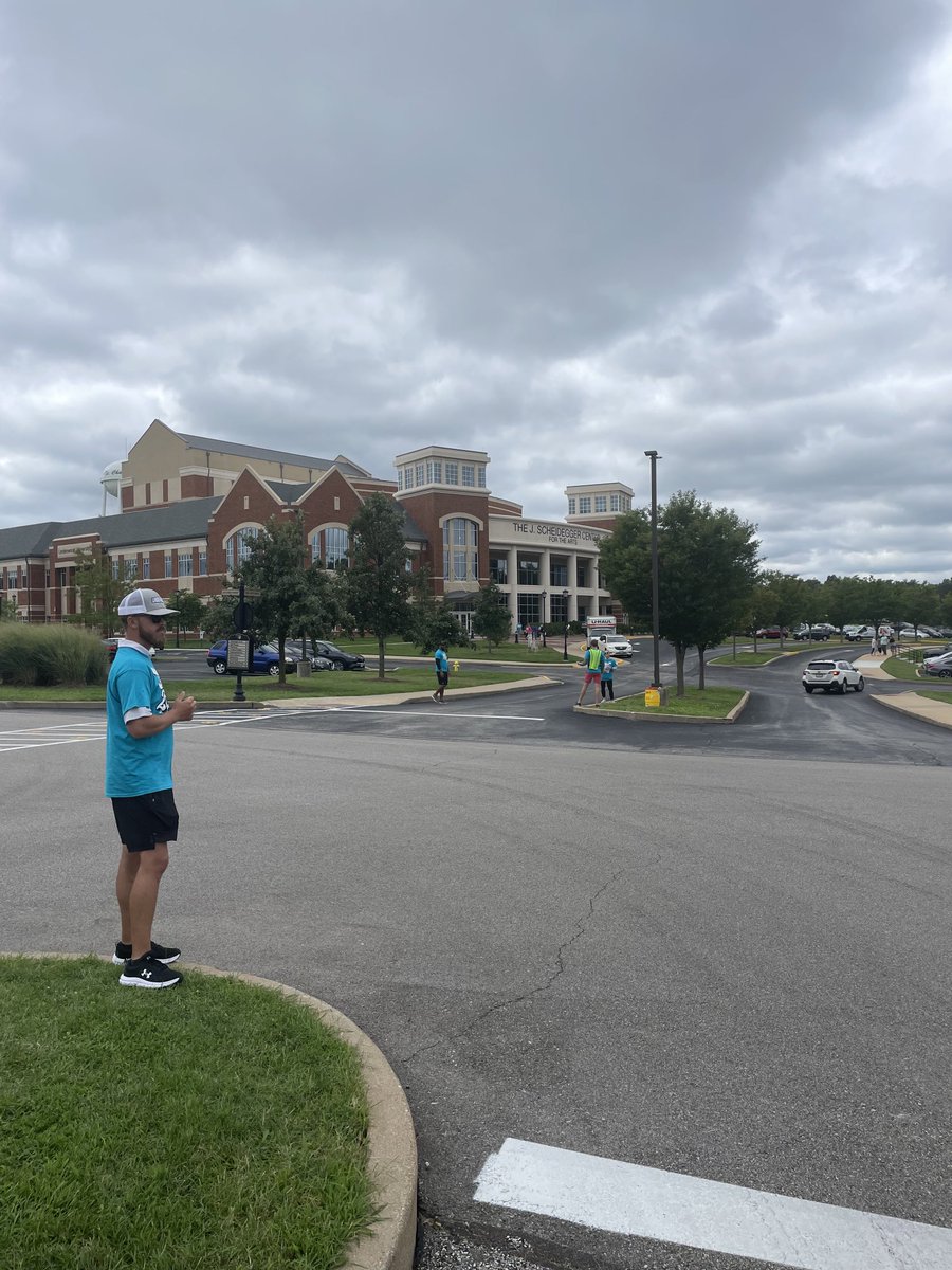 pjfinigan's tweet photo. Move in day has started!   Welcome to campus ⁦@LindenwoodU⁩. Go Lions! https://t.co/iihGeQSBru