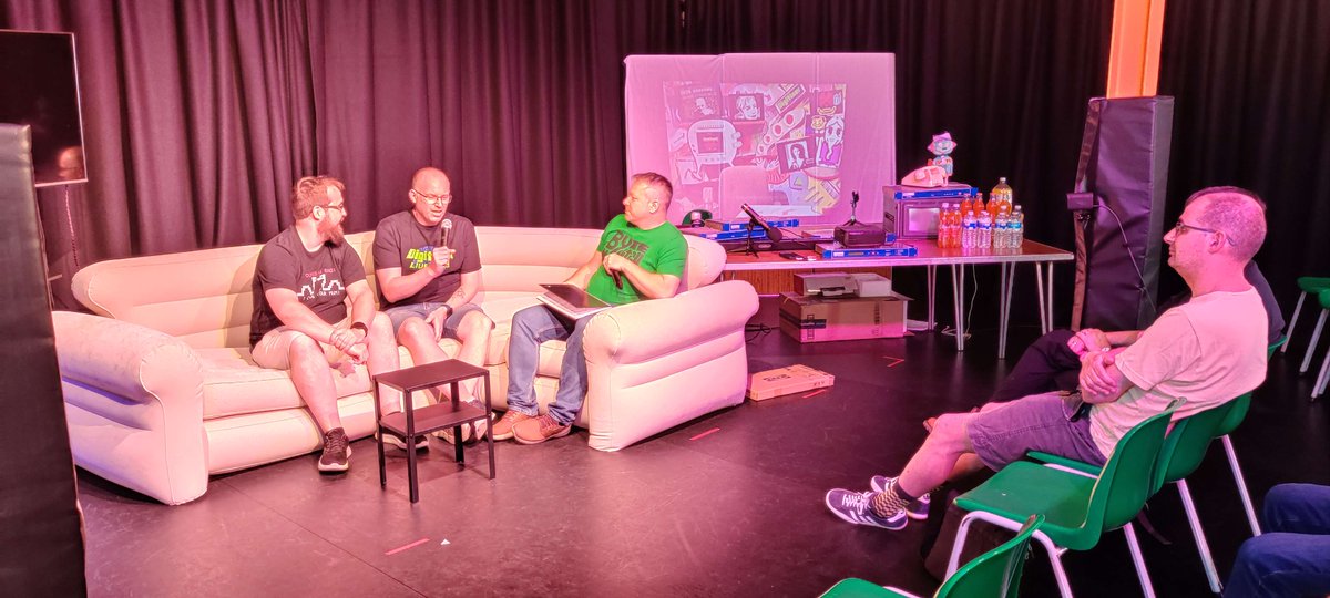 illarterate's tweet photo. A NEW #Teletext #SofaClub livestream is coming!
๐๏ธ Friday 18th August, 7pm UK
โ #ChunkyFringe / #DigitiserLive debrief
๐ฃ๏ธ With @TeletextR, @grim_fandango & more?
๐จ Also feat. collab artwork
๐ & Fanta!
๐บ https://t.co/S3WssTis6l
Pix @TammyLynn_17 @AvroVulcanXH607 @ZXGuesser https://t.co/tIVd6vZGyL