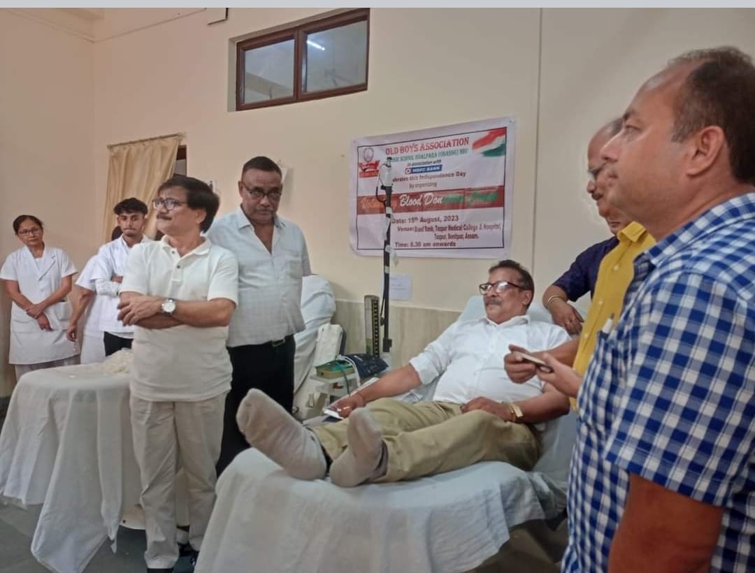 Old boys association of Sainik School Goalpara in association with HDFC bank organized a blood donation camp at the blood bank of TMCH to observe the 77th Independence Day today where Faculty members, staff and students of the college participated