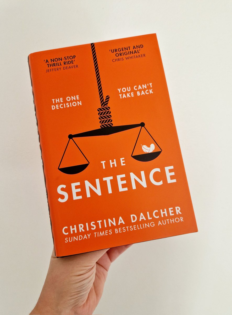 🧡 Ｇｉｖｅａｗａｙ 🧡 The Sentence is the gripping, provocative new legal thriller from Vox author @CV_Dalcher ⚖️ Be in with a chance of winning a hardback finished copy of The Sentence by: 🧡 Follow me 🧡 Like & RT *UK ONLY* The winner will be announced on Thursday!