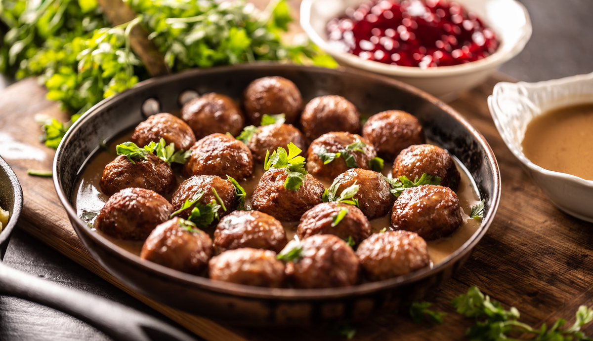 CHIImportingCo's tweet photo. Wholesalers save 20% on Lars Own® Swedish Meatballs this month!*  Crafted from beef, pork, and spices, these .5 oz. meatballs bring a taste of tradition to your plate. Simply heat and serve. 
Stock up now: https://t.co/5GoucveGKD...
*Discount ends August 31, 2023 https://t.co/zu04pibpk7