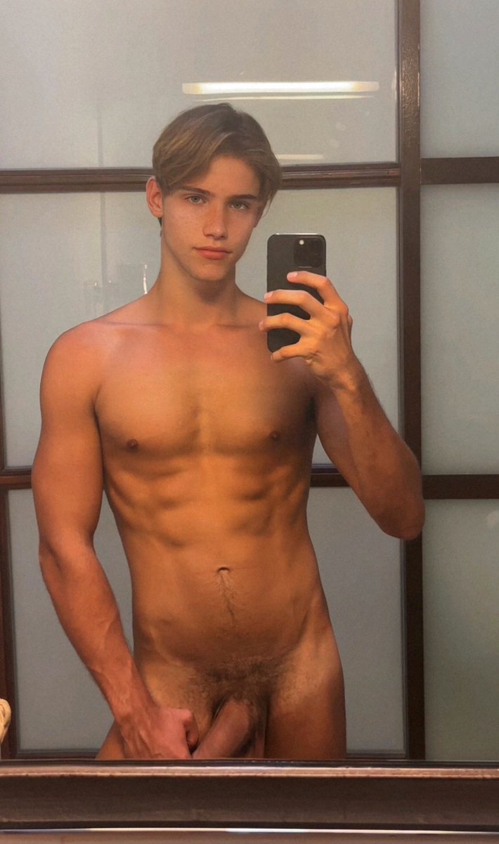 LorenzoboldOf's tweet photo. Summer horny😈

OF:

https://t.co/V1CxlCoept https://t.co/PrutuPvFOl