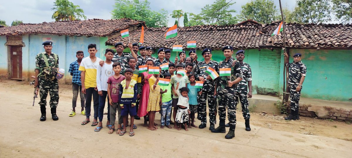 commandant19bn's tweet photo. Tiranga Rally" under #HarGharTiranga  as part  of   #AzadiKaAmritMahotsav conducted by #19BN CRPF  Huge gathering showcasing patriotism and national integration. https://t.co/ClzDCboMNr