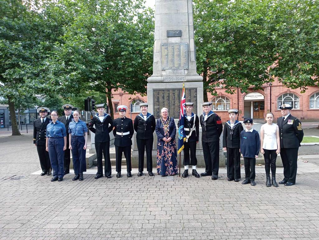 Cadets, Instructors and Dignitaries took part in the V-J Parade in St Helens Town Centre today. Thank you to everyone who attended to pay their respects and show support 🇯🇵 #VJDay