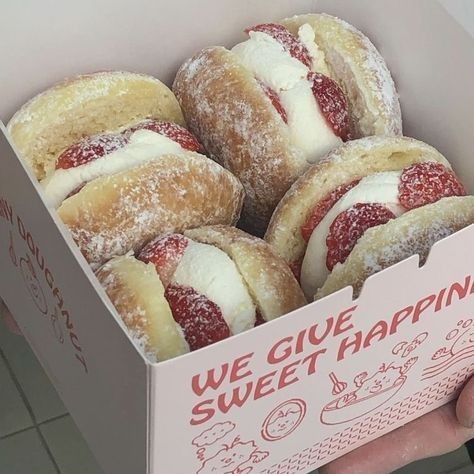 ਏਓ ︎ ࣪ ˖ ⊹ 1,7k tweet media