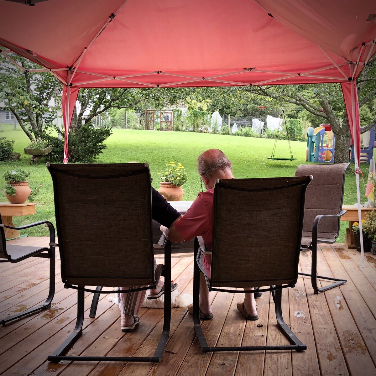 CoachSander's tweet photo. My Father and his (third) wife for 36 years… 😁

PS M’n Instagram is gehackt: geen DM openen!

#myview #USfam23 #mijnzomer23 #MeadowsofDan (#Virginia) > #Charlotte > #Atlanta > #Amsterdam > #Eindhoven @Delta @KLM https://t.co/OmN86oyPWS