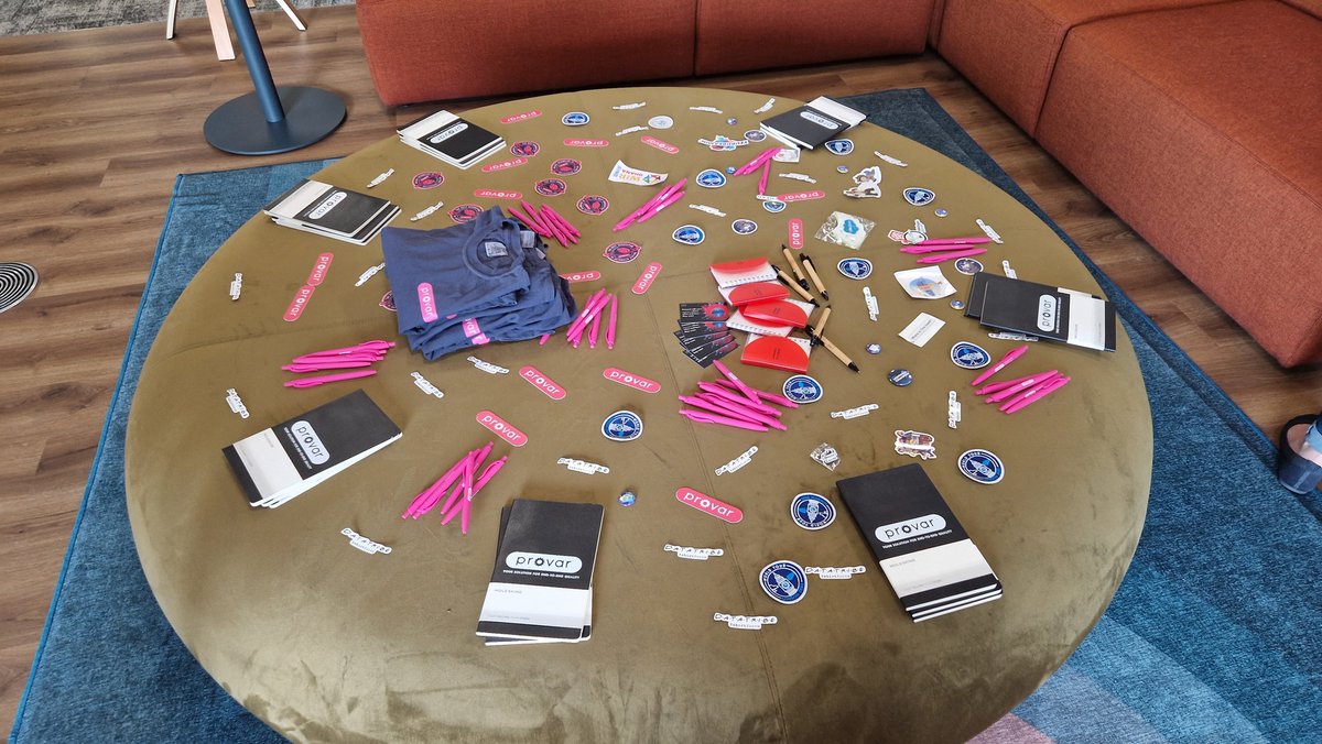 LondonDataTribe's tweet photo. More #swag! #megameet Thanks to sponsors @ProvarTesting & hosts @PublicisSapient @LonDevSFDC @LAUGtweets https://t.co/mKLWZhPo01
