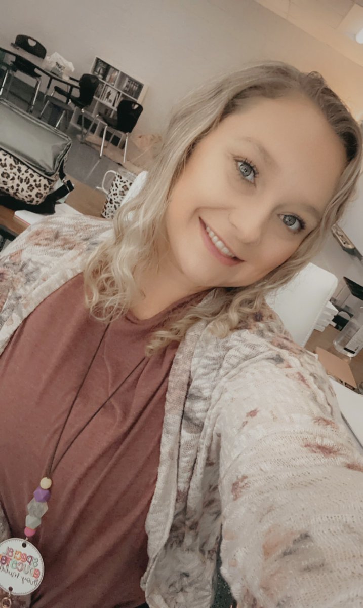 TUESDAY LIST DROP! 📚🍎
So many teachers need help! Drop your link here &amp; RT! ✨ Maybe someone will send your classroom a smile.😁 You mean so much to these kids! #clearthelist #teachertwitter #specialeducation #teacher #autismawareness

amazon.com/hz/wishlist/ls…