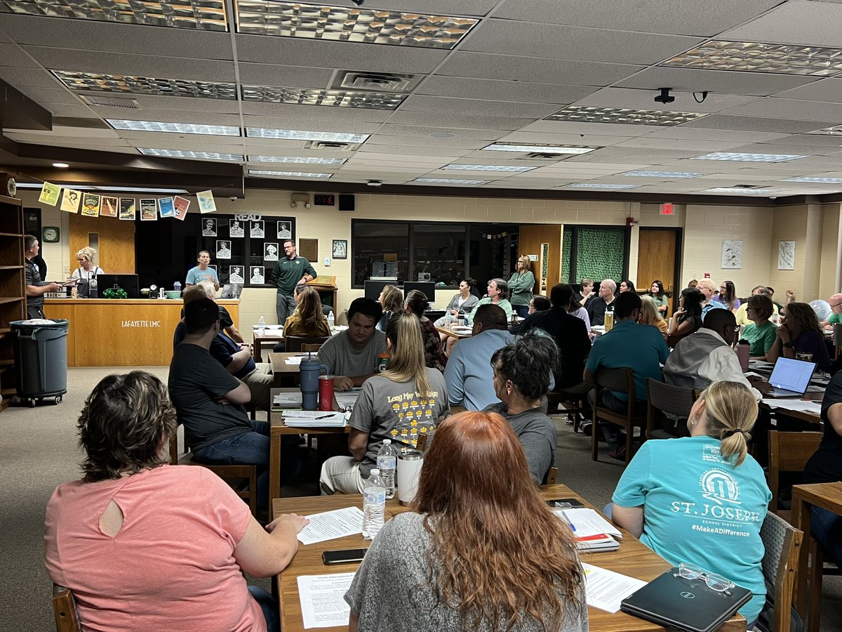 It’s a great day! Welcome back, SJSD Teachers and Support Staff! ❤️ 💙 💚 💜 #OneTeam