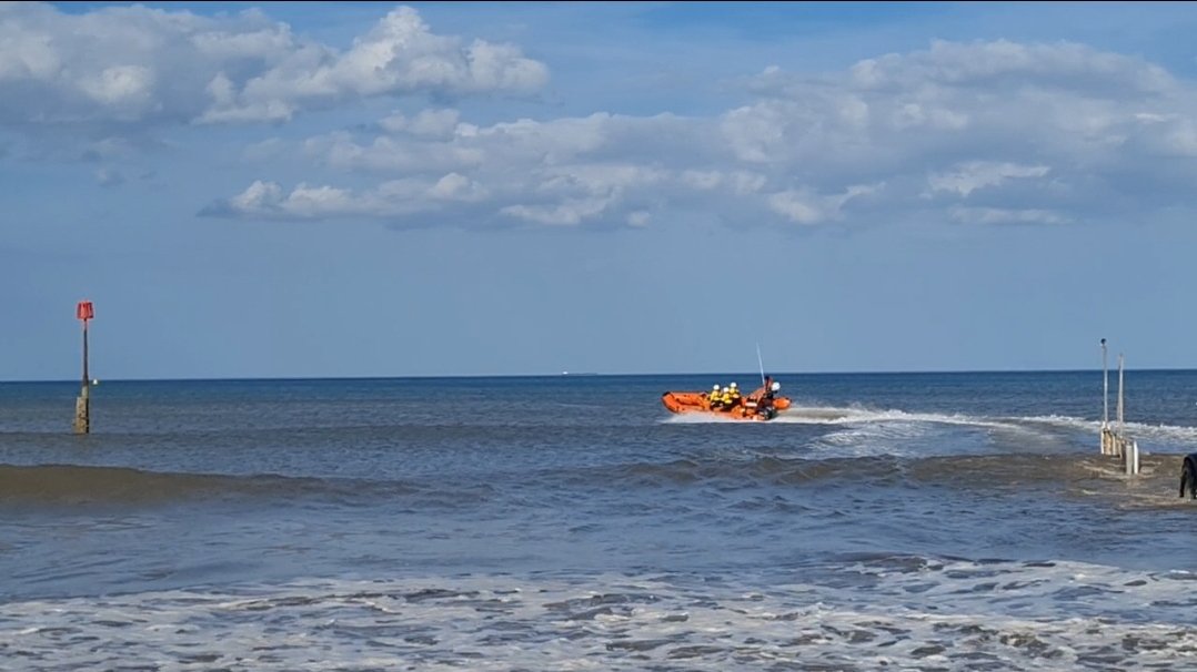 🚨Callout🚨 number 2 of the day. 2x persons cut off by the tide at Longbeach safely rescued from the cliffs now home with families.