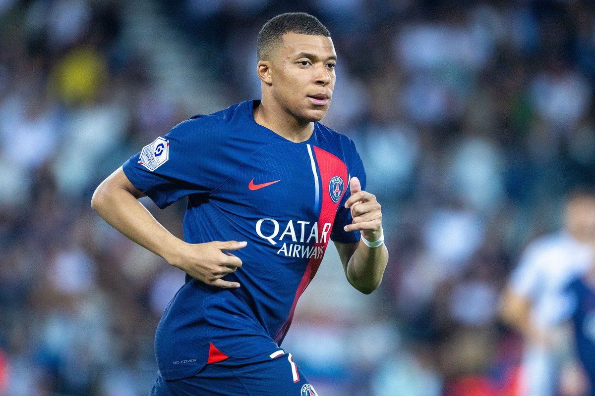 youplay_fr's tweet photo. ⚡️Real Madrid will give up on Mbappe if Kylian Mbappe extends his contract with PSG (El Chiringuito)

#RealMadrid #PSG #LaLiga https://t.co/ZPLLIpwVPV