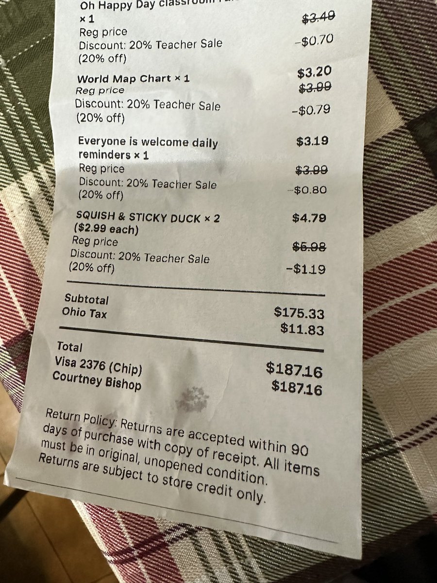 CBishop201's tweet photo. @JohnLegere How about reimburse the list? :) #clearthelist Ohio starts school early! https://t.co/ONSyPbxetD