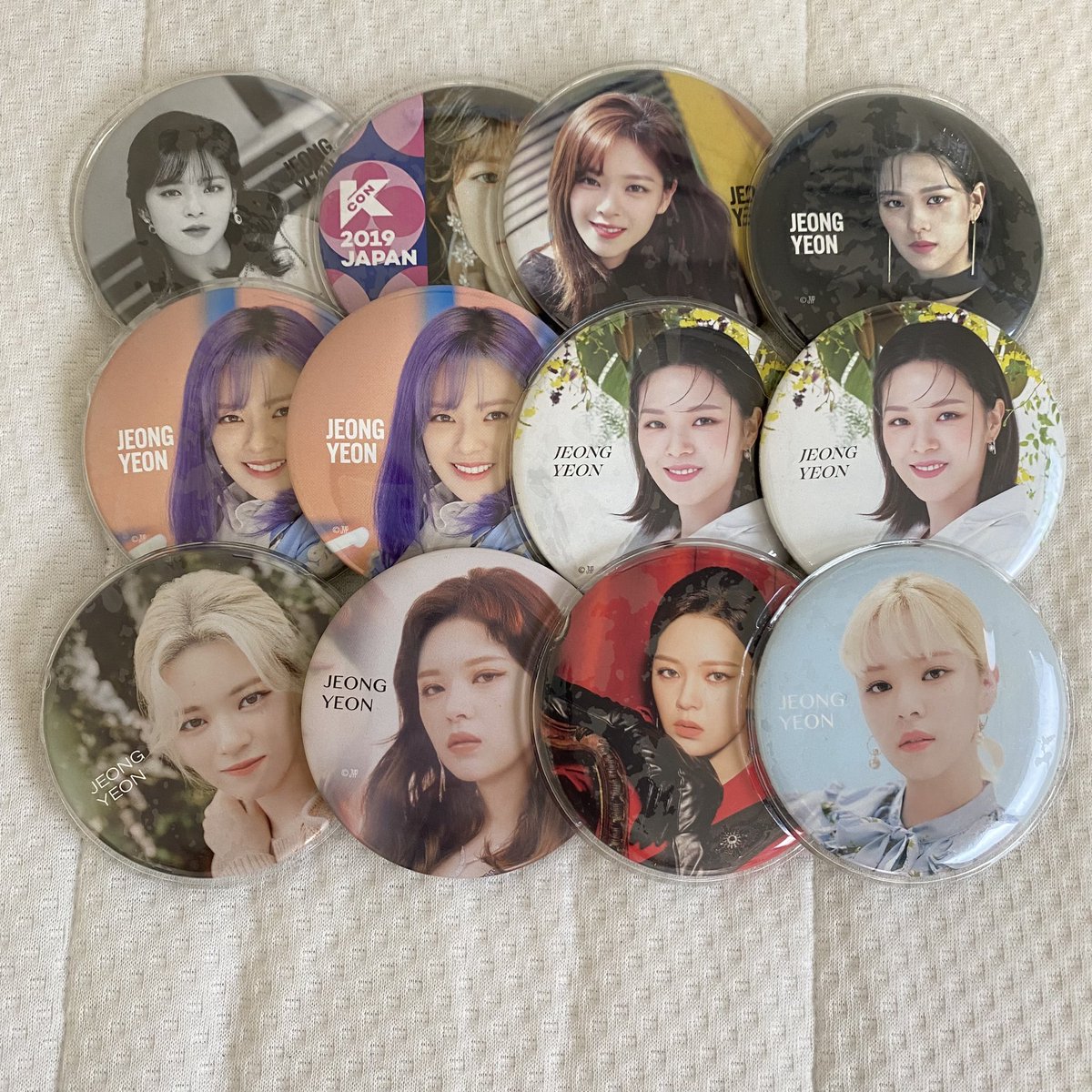 l_uge5's tweet photo. 👑以外350〜600でお譲りできます；；

求めてる方いませんか、、

twice買取 twice交換 twiceトレカ交換 twiceトレカ買取 twiceラントレ https://t.co/pAQl5TI5XF