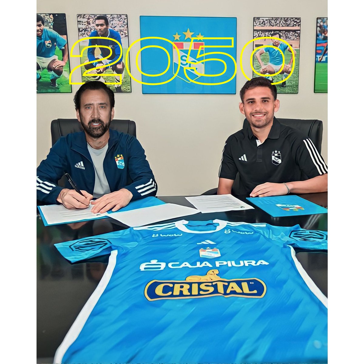 Maquinacele's tweet photo. 🚨 ULTIMO MINUTO🚨

✍️Nachito firma hasta el 2050
*️⃣ Contrato incluye producción de una pelicula con detalles del rechazo al equipo lloron y 2don.

. 
. 
#sportingcristal #FuerzaCristal #ignaciodasilva https://t.co/3UTd3KpOPe