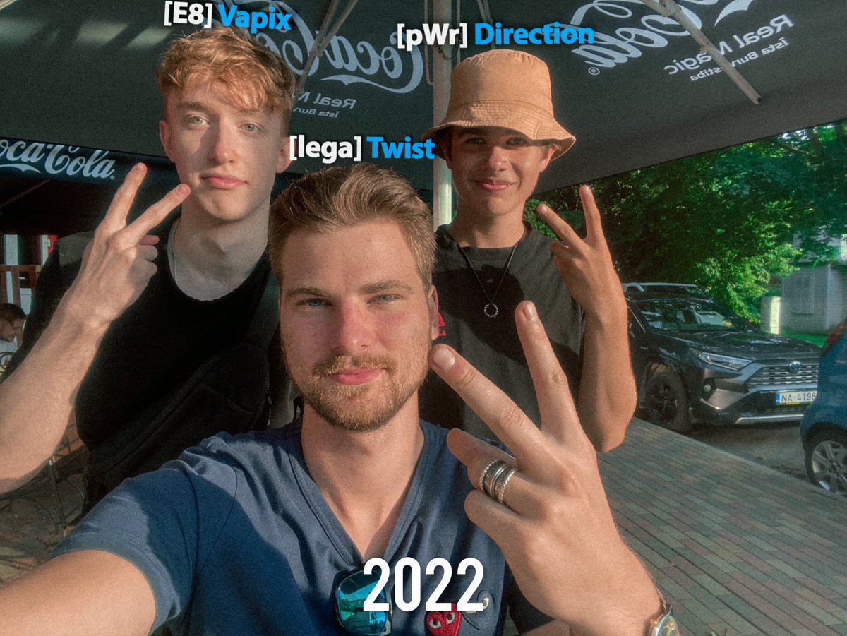 Vapixxx's tweet photo. Tradition 😎 https://t.co/8WxEdfcxlD