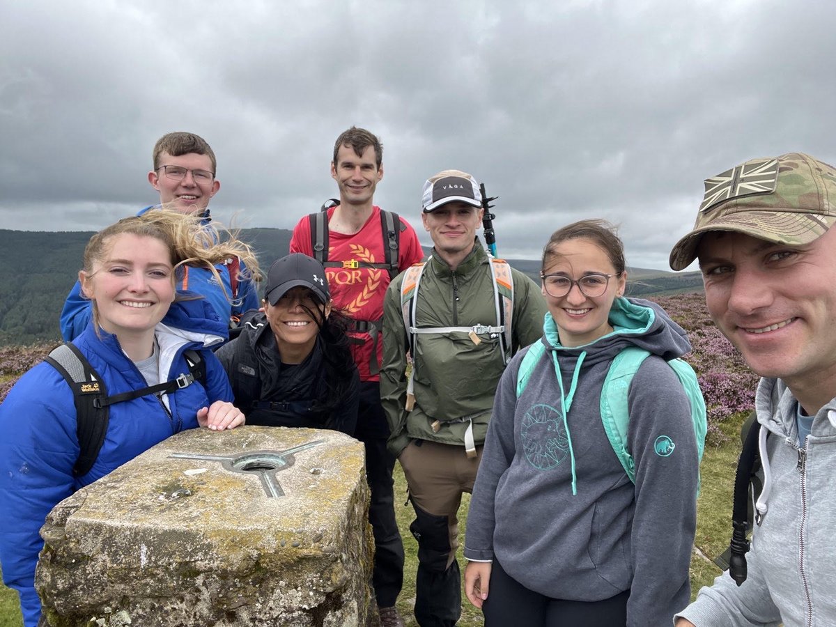 The R Mon RE (M) tweet media